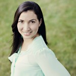 Melissa B._headshot_for SpanglishBaby